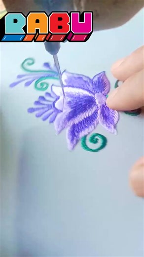 This is how I embroider beautiful flowers using a manual embroidery machine. #embroidery #flowers #learnembroidery #sewing #fyp | Kanaya Bordir