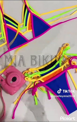 Microbikinis TINI para el verano 2024 en Mia Bikinis
