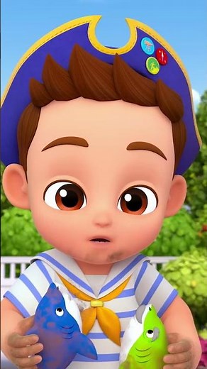 ¿Quién será? ¿Tiburón bebé? #bebefinn #shorts