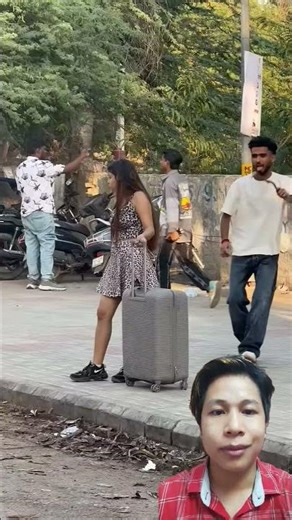 Nagari pakad ke chalave 🤩🤩🤔🤔 #funny #bhojapurihitsong #hshsbeje #comedyforever #countryballs