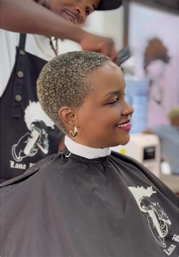 Lana Barber: Expert Haircut and Styling Tips