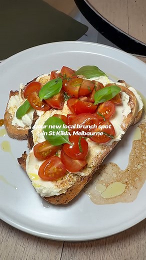 Your new go-to spot in St Kilda for epic bagels and stacked sandwiches 🥯🥪 At Harper’s Kitchen — where every bite hits different. 📍78 Inkerman Street, St Kilda 3982 | Harper's Kitchen