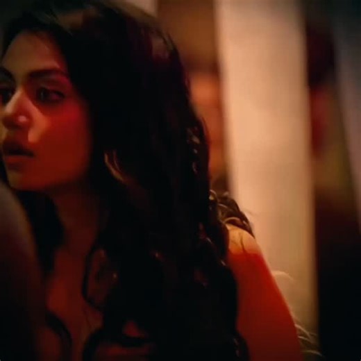 ✨💖 𝓜𝓸𝓿𝓲𝓮 𝓬𝓵𝓲𝓹𝓼 💖✨ on Instagram: "oh this is so freaking cute 🥺🫰 Credit: unknown 🎥: Front of the Class (2008) is a biographical drama based on the true story of Brad Cohen, a man born with Tourette syndrome who dreams of becoming a teacher despite constant rejection and misunderstanding. From childhood, Brad struggles in classrooms where his condition is mistaken for misbehavior, facing ridicule from classmates and doubt from authority figures. Even as an adult, school boards repea