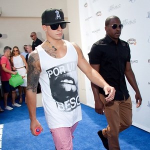 Un ami de Casper Smart est accusé de meurtre - Hollywoodpq.com
