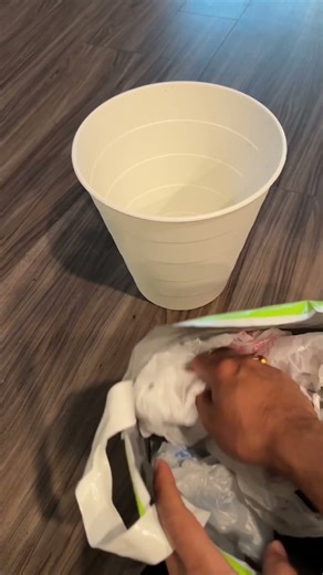 Do this instead of spending money on plastic bags | Reuse Tips. #reuse #tips