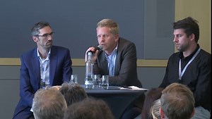 Fantastisches, erstes Lufthansa-Alumni-Event in Seeheim! Hier seht ihr Eindrücke vom Event von der Eröffnungsrede vom Personalvorstand, über eine Diskussionsrunde mit Alumnis bis hin zum Netzwerken beim gemeinsamen Barbecue. Bist Du auch Lufthansa-Alumni? Dann registriere Dich jetzt auf https://alumni.lufthansa.com/ und profitiere vom Alumni-Netzwerk und attraktiven Benefits. | Lufthansa Group Careers