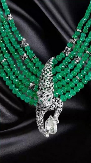 Cartier Panthère Dentelée Necklace | High Jewelry | Gem Exploring