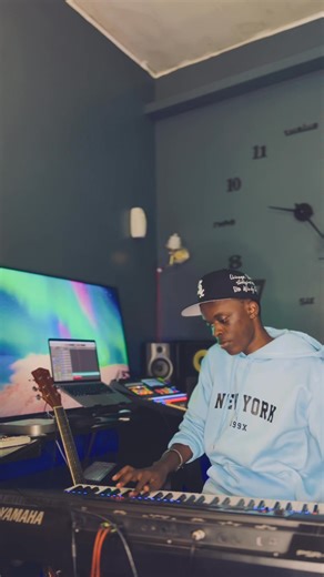 20K views · 3.2K reactions | ️️ INTERNATIONAL VIBE!!!Kurya nyene Mwabinsavye niko Nza ndabibashikiriza neza Cane!!️☺️☺️☺️☺️ Full vibes!!!! Bruce Melodie Joeboy abantu banje Twigumire kuri code Promo JOELL257 maze Twironkere bonus ya200% hamwe na 1XBET ✅ Twese dufyonde hano kuriyi Link:  https://bit.ly/3GxsZ9d ❤️❤️❤️ | Joell Houghton | Facebook