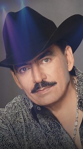 Las penas son toros negros que embisten directo al alma… #ElToro | Joan Sebastian