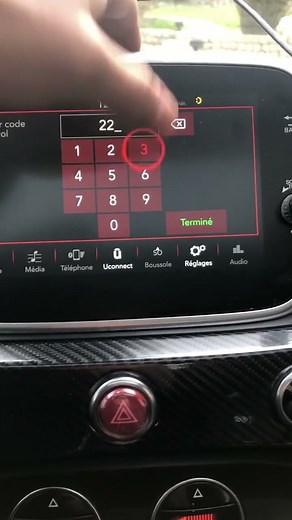 Fiat 500 "Saisir code antivol" code autoradio incorrect !