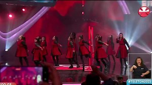 ¡Sorprendente! Adhara K-Pop prendió al publico con increíble coordinación en Teletón 2023