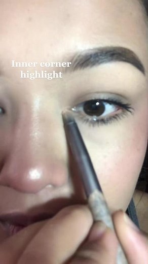 Makeup Application Tutorial: Get Ready with Me