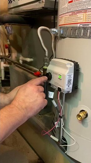 How to ignite the pilot light on water heater