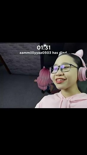 Me Getting Scared Playing ROBLOX Centipede for 41 seconds straight... #SHORTS
