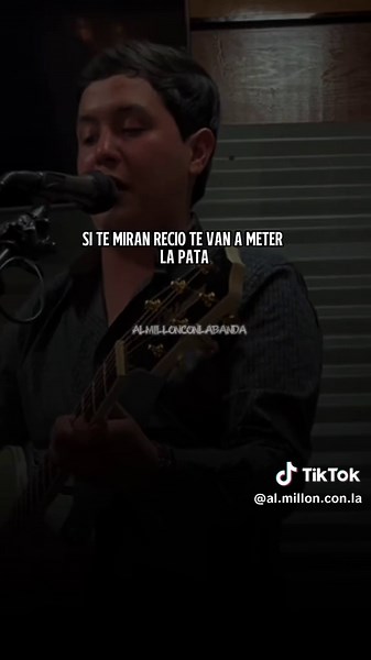 Viendo y preguntando 📀🔥 @efectoeleganteoficial @carlosselegante @altiranterecords #viendoypreguntando #fyp #parati #asmr #millon