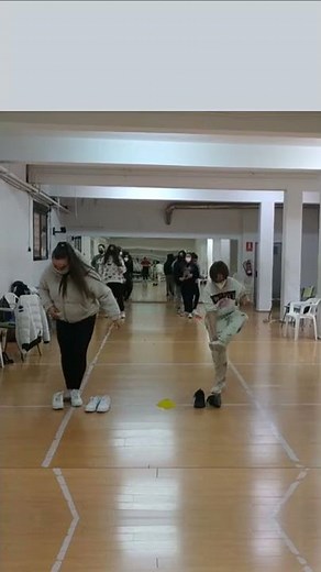 𝗥𝗘𝗟𝗘𝗩𝗢 𝗗𝗘 𝗭𝗔𝗣𝗔𝗧𝗜𝗟𝗟𝗔𝗦 👟 Juego divertido. Dinámica de Grupo para niños, adolescentes y jóvenes.