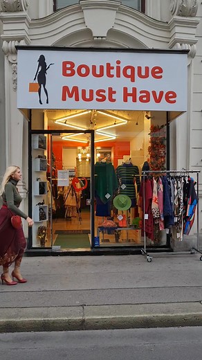 Ootd #italianstyle #musthave #fashionstyle Model: Margarita Rogler Hanna Malerin Model | Dagmar Jeitler