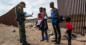 Desperate for border agents, CBP offers up to $30,000 for new recruits