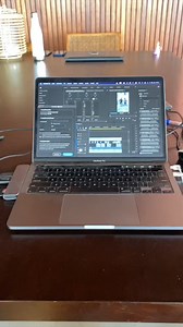 Spart Zeit bei der Erstellung eures nächsten Videoprojekts mit der neuen Funktion "Sprache zu Text" von Premiere Pro. Schaut euch die Anleitung von Cheng Loew an und probiert es selbst aus: adobe.ly/3f3SD7Y | Adobe Deutschland
