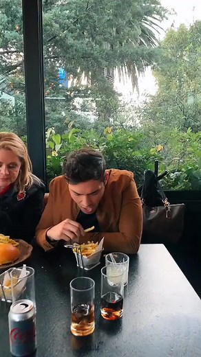 5.4M views · 62K reactions | Cuando te agarra la cámara en la quinceañera  ERIKA Buenfil Reygruperomx | Sergio Herrera. | Facebook