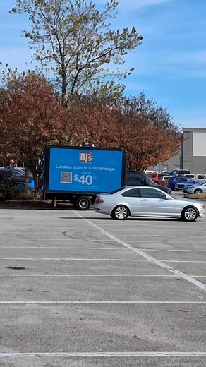 Hiding from Walmart security lol #tennessee #fypageシ #everyonehighlights #Walmart #sunnyday | Barbara Carlisle | Facebook