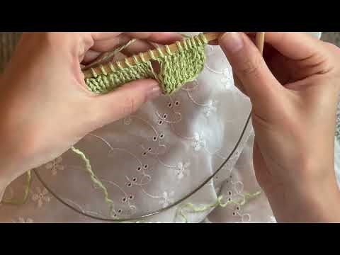 How to knit the eyelet pattern + edge stitch