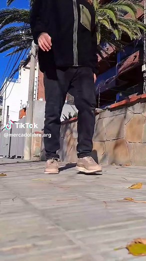 Encuentra las mejores zapatillas en Mercado Libre