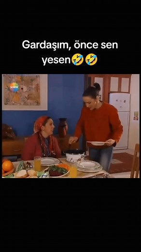 #jansetpaçal #günaykaracaoğlu #yarımelma #komikdizi