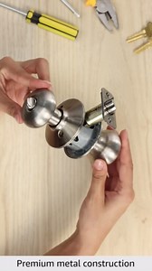 Schlage F51A PLY 619 Plymouth Door Knob, Keyed Entry Lock, Satin Nickel