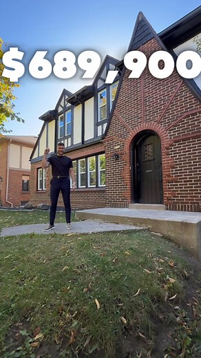 $689,900 in Windsor, Ontario 😍 Tudor is one of my favourite home styles, Victoria Avenue features some of the most unique homes in Windsor-Essex County And the renovations on this one are a 12/10 🔥 DM “Victoria” for more info ☺️ Listed By: Elton Fero & Rita Musa. The Signature Group Realty Inc. #windsor #hometour #ontario #windsorrealestate #windsorrealtor #lasalle #tecumseh #windsorontario | Andrew F MacLeod