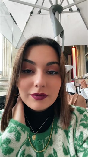 Petit dejeuner em Paris 🥐☕️🇫🇷 #paris #parisfrance #paristravel #petitdejeuner #lecafemarly