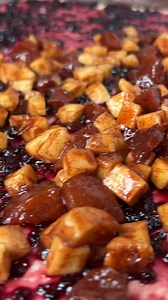 The ultimate comfort cake for the fall 🍂 | Twisted