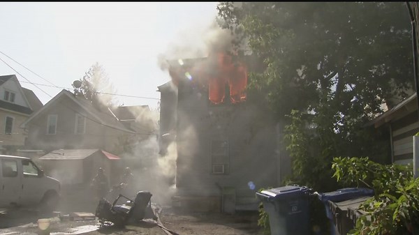 Crews battle house fire in south Minneapolis