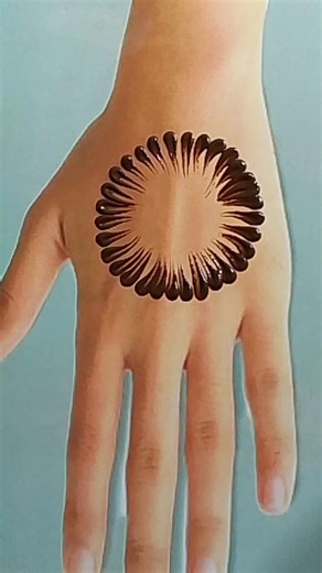 Mehndi design #mehndi #henna #mehandi #simplemehndi #easymehndi #shorts #trendingshorts