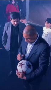 Hisense Group recently successfully hosted its MEA regional client conference in Cairo, Egypt. The five-star venue at the foot of the Giza Pyramids complex illuminated the brand logo through holographic projection technology. 260 key distributors from 32 countries across the Middle East, Africa, and Southern Europe gathered for the event. Real Madrid legend Roberto Carlos not only unveiled Hisense’s new ULED TV series but also conducted a football training session under the desert night sky. AR-