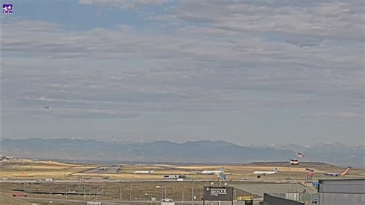 FAA issues ground stop at Denver airport due to wind