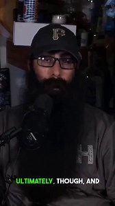 🎬 New Beardtory Episode! 🧔 Ever wondered about the man behind the Muppets' magic? This week, we're diving into the incredible world of Jim Henson! Join us as we explore the unparalleled legacy of this visionary creator, from Sesame Street to The Muppet Show, and the fantastical realms of The Dark Crystal and Labyrinth. He revolutionized puppetry and touched generations with his boundless imagination. And of course, it wouldn't be Beardtory without a beard ranking! We're giving Jim Henson's ico