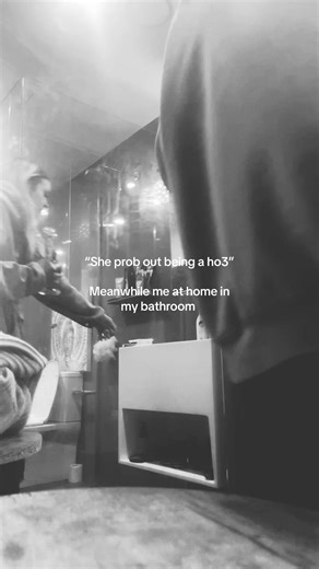 Js me and the mirror 😣 #imbored #home #xyzbca #fypdosntworkbutidoitanyways #imisshim