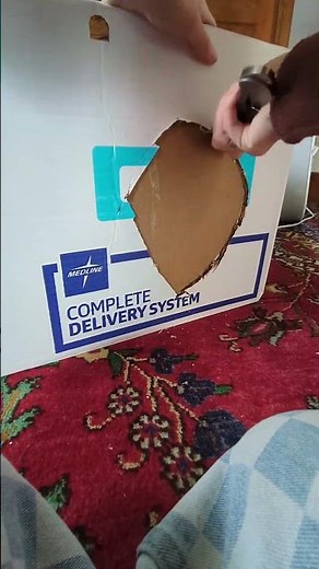 diy cat tree #diy #cardboard #cattree #moving #animals #cat #happycat #building #cardboadboxcraft