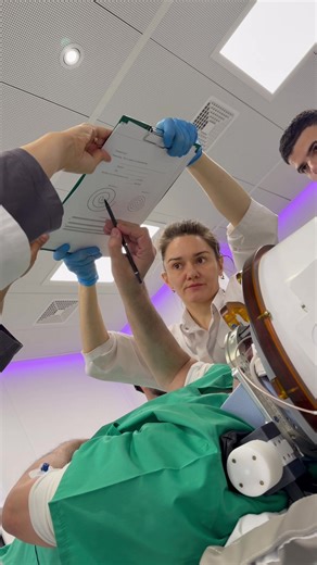 ✨Our essential tremor patient before and after MR-guided focused ultrasound treatment. There are indications and contraindications for the treatment. A consultation with a neurologist or a neurosurgeon is required. The video is posted with the patient’s consent. #creatorsearchinsights #DrRezida #tremor #tremorcare #ارتعاش