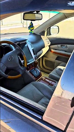 How to Open a Locked Car Door Without a Key #automobile