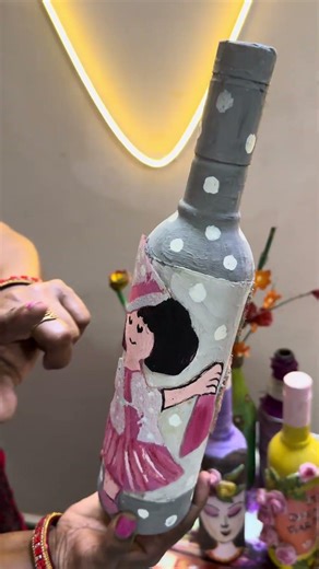 Transform Waste Bottles into Stunning Garden Decor #plantlovers