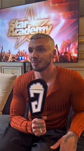 Johan (Jolidjo) | Jonathan Jenvrin, le nouveau professeur de danse de la Star Academy se confie pourquoi la première fois ⭐️🕺🏻 #StarAcademy #onregardequoi | Instagram