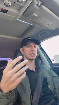 Watch the dance floor from the balcony’s view￼