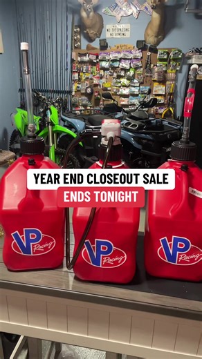 Automatic Fuel Transfer Pump and VP Racing Utility Jugs