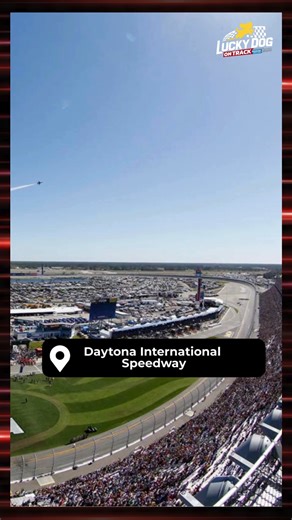 Top NASCAR tracks that promise thrilling races and unforgettable moments!  #NASCAR #NASCARRacing #NASCARNews #NascarCupSeries #Motorsports #MartinsvilleSpeedway #daytona | Lucky Dog on Track | Facebook
