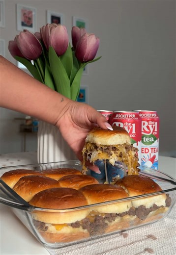 Delicious Cheeseburger Slider Recipe to Impress Guests