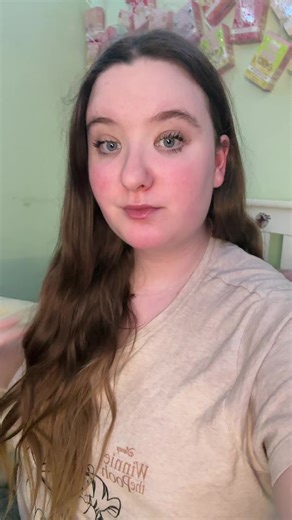 Chels content creator 🩷🫧🪄 (@cheliebellie)’s videos with original sound - Chels content creator 🩷🫧🪄