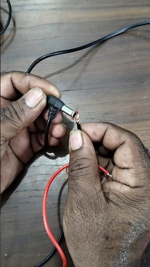 How to Test a 12V DC Refrigerator/Freezer Fan Motor with a 12V Adapter #experiment #motor #shorts