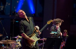 Mad Season Reunite at Overwhelming One-Off Show